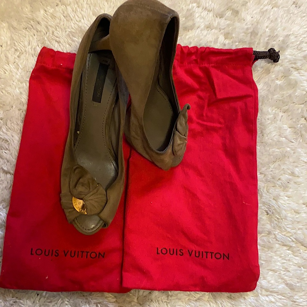 Louis Vuitton Suede Peep Toe